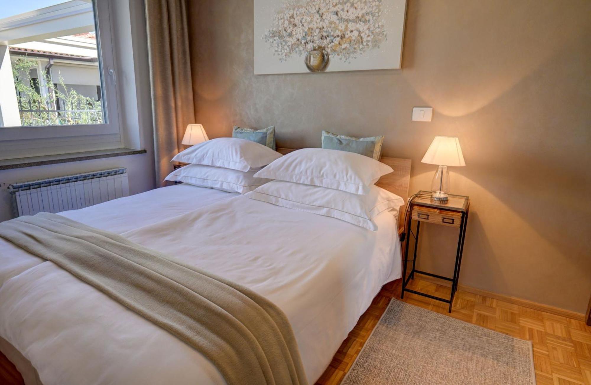 Apartma Bellavista Izola Bagian luar foto